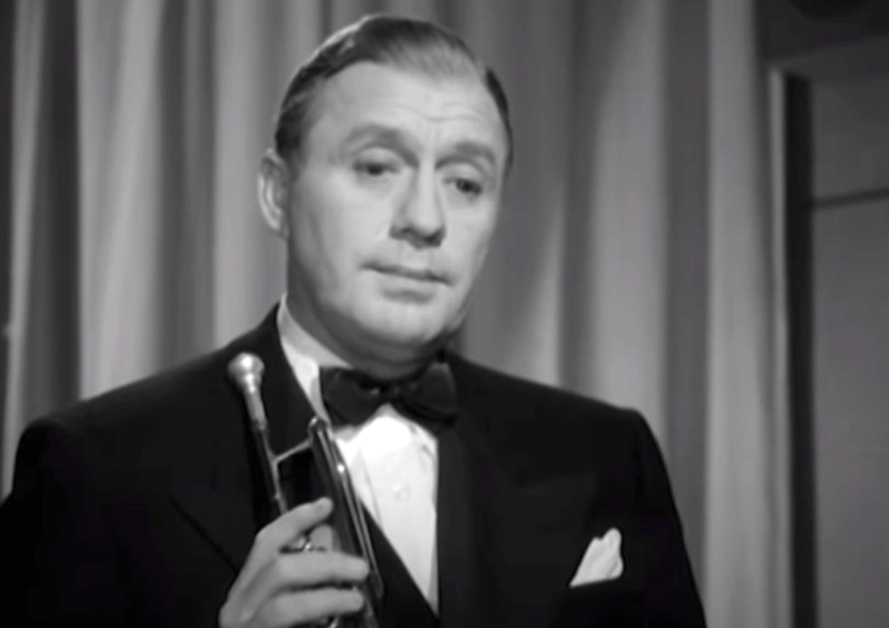 Jack Benny in "The Horn Blows at Midnight"