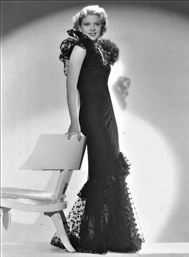 glamor photo Dorothy Dell